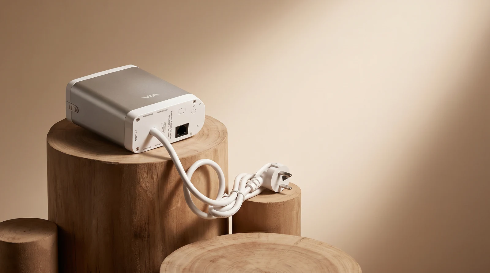 VIA Curtain Motor Mini with power lead and connection ports